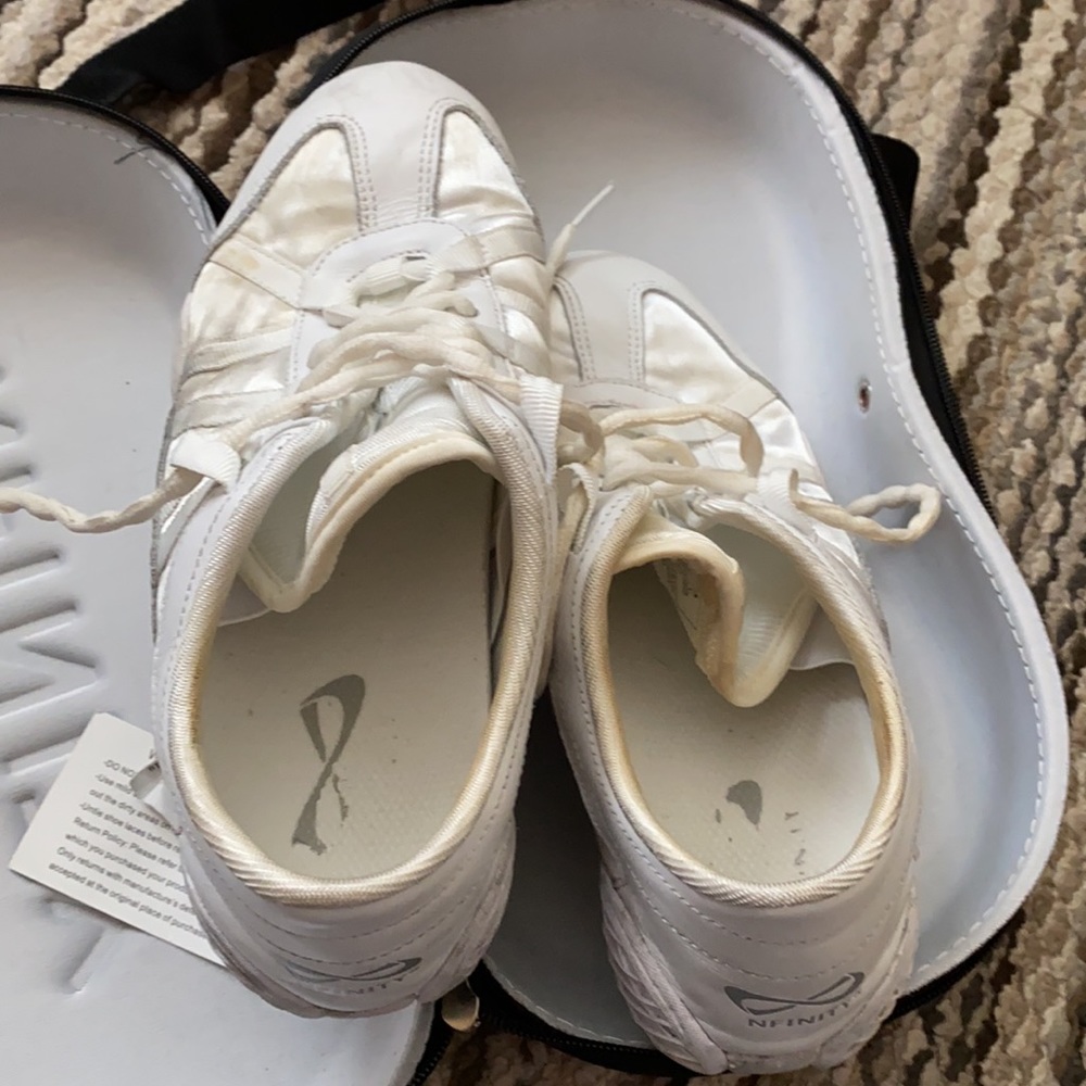 Nfinity Evolution Cheer Shoes - Picture 4 of 4